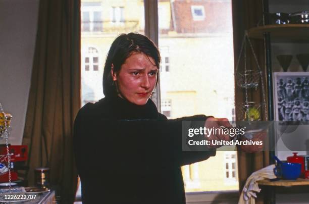 Maja, Fernsehfilm, Deutschland 1996, Regie: Volker Maria Arend, Darsteller: Annett Renneberg