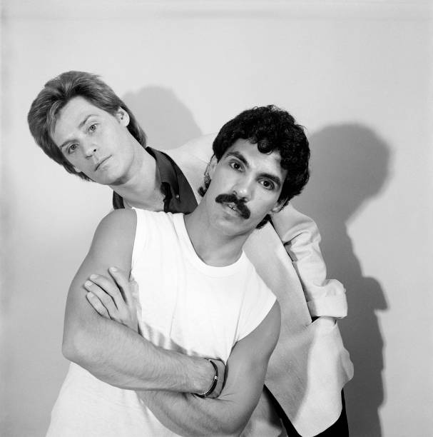 UNS: In The News: Hall & Oates Lawsuit