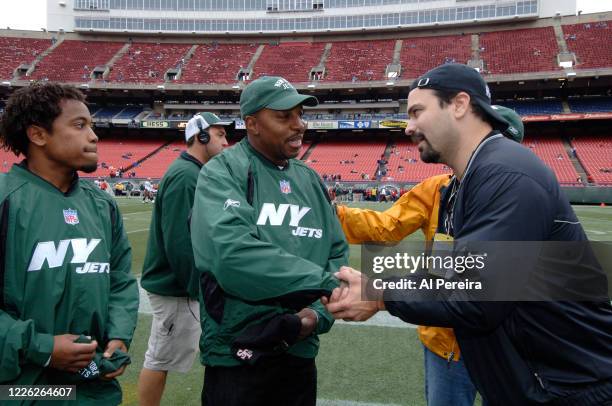 Ricardo Chavira meet with New York Mets Manager Willie Randolph and his son when he attends the New York Jets vs Tampa Bay Buccaneers game at The...