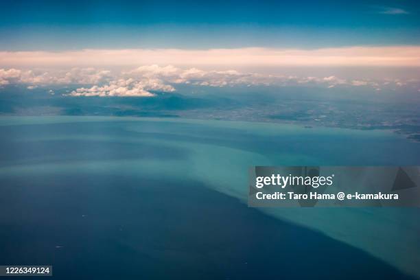 phytoplankton outbreak on pacific ocean in kanagawa prefecture of japan aerial view from airplane - pacific ocean imagens e fotografias de stock