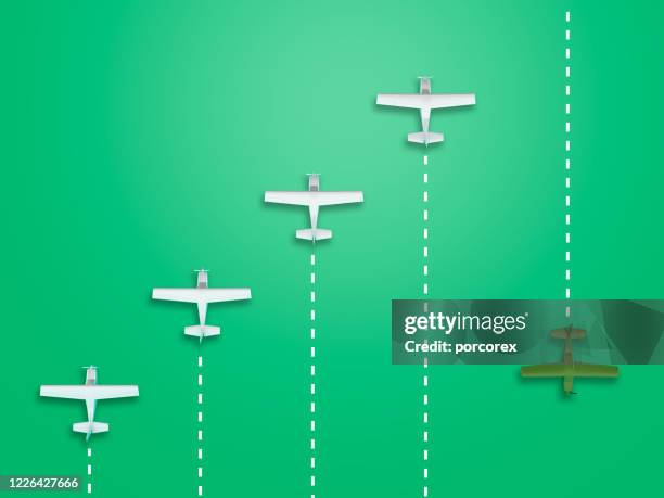 vliegtuigen teamwork concept - 3d rendering - wrong way stockfoto's en -beelden