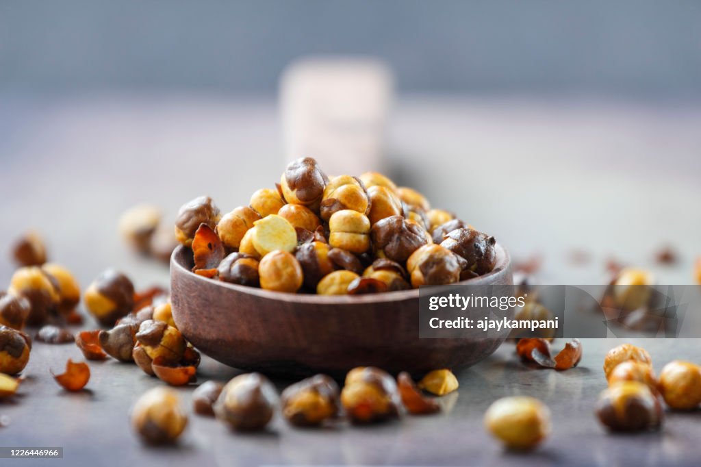 Roasted chickpeas snack