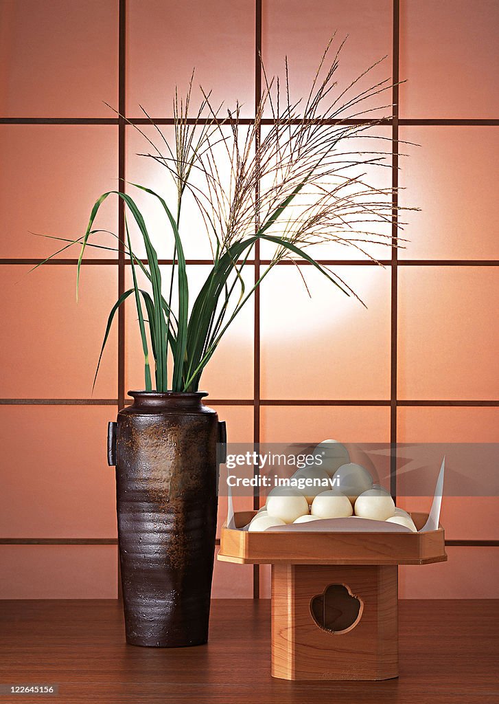 Dumplings Offered to the Moon and Japanese Pampas Grass