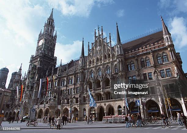 new city hall in munich - freistaat bayern stock pictures, royalty-free photos & images