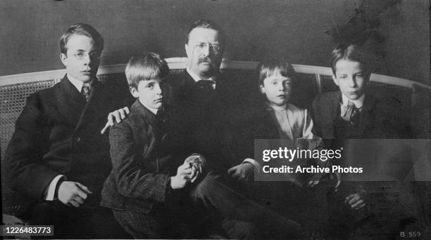 President Theodore Roosevelt with his sons at the White House in Washington, DC, 1904. From left to right, the boys are Theodore Jr, Archibald,...