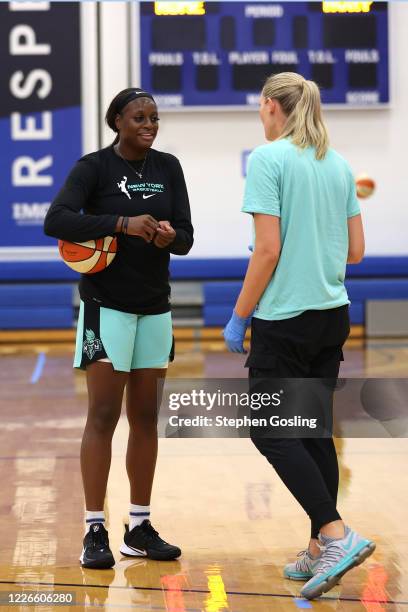 Kelly Raimon Kelly Joyner Photos and Premium High Res Pictures - Getty Images
