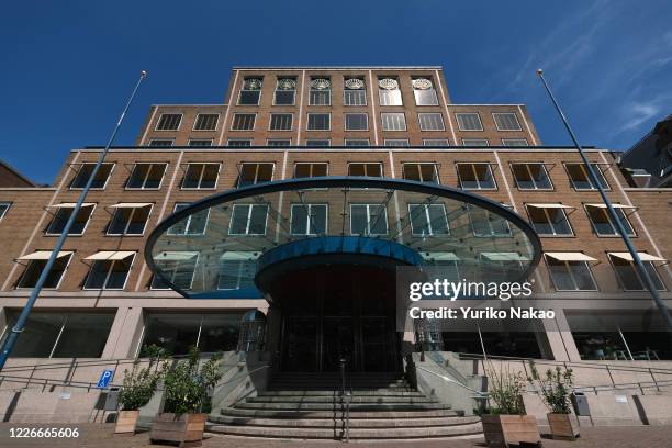 Shell Hq Photos and Premium High Res Pictures - Getty Images