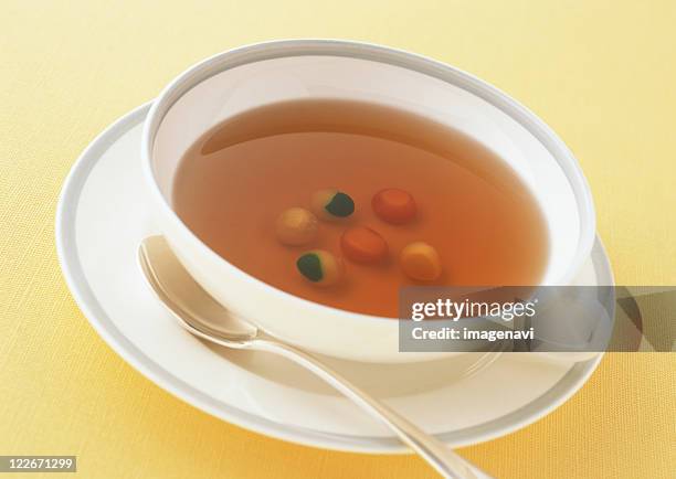consomme soup - caldo de carne imagens e fotografias de stock