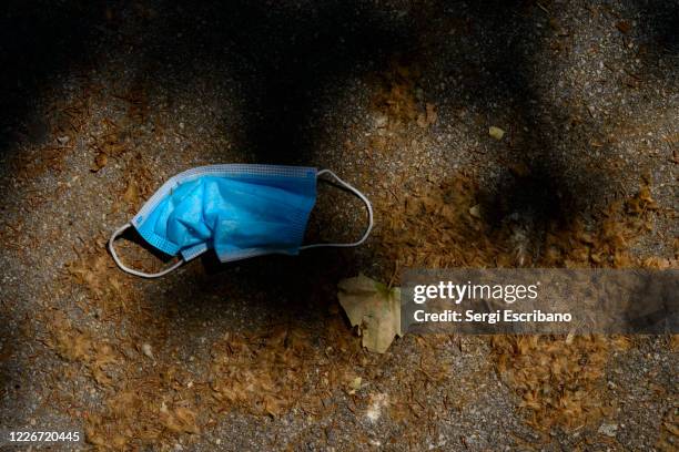 single-use plastics, the garbage culture - polyurethane stock pictures, royalty-free photos & images