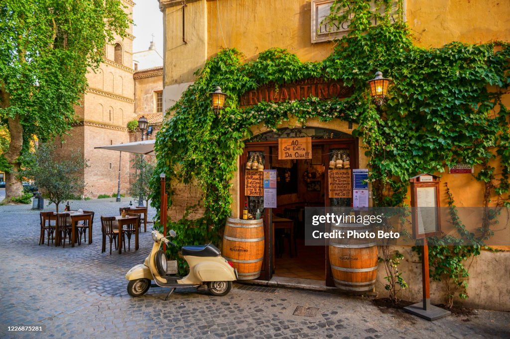 Ein typisches Restaurant im alten Trastevere in Rom