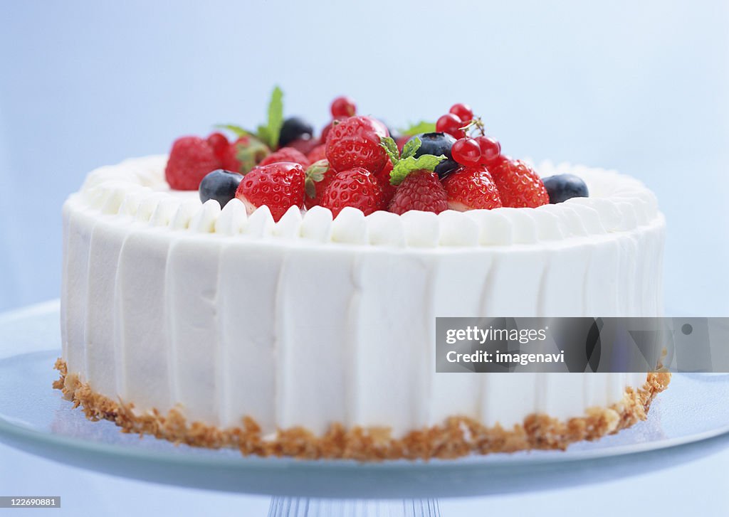 Berry shortcake