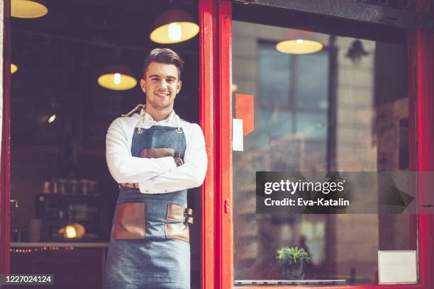 small business - bar reopening stock pictures, royalty-free photos & images