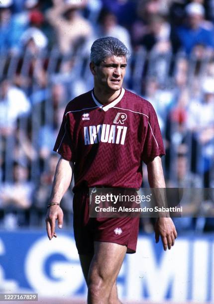 Fabrizio Ravanelli of Reggiana looks on during the Serie b 1991-92 Italy.