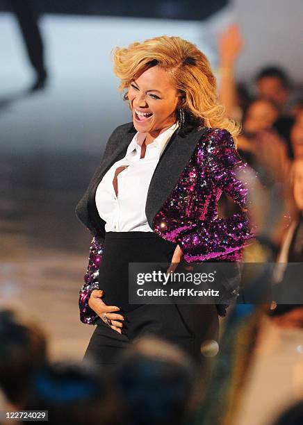Beyonce performs onstage during the 2011 MTV Video Music Awards at Nokia Theatre L.A. Live on August 28, 2011 in Los Angeles, California.