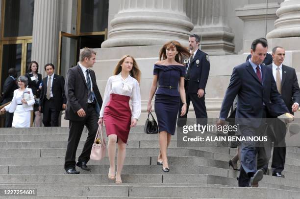 French First lady Carla Bruni-Sarkozy leaves with her half-sister Consuelo Remmert the Metroplitain Museum after attending the First Lady lunch for...