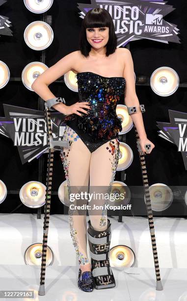 Singer Jessie J arrives at the 2011 MTV Video Music Awards held at Nokia Theatre L.A. Live on August 28, 2011 in Los Angeles, California.