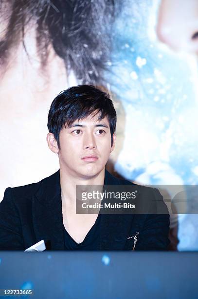 Ko Soo attends the "Cho Neung Ryeok Ja" Press Conference at Megabox on October 18, 2010 in Seoul, South Korea.
