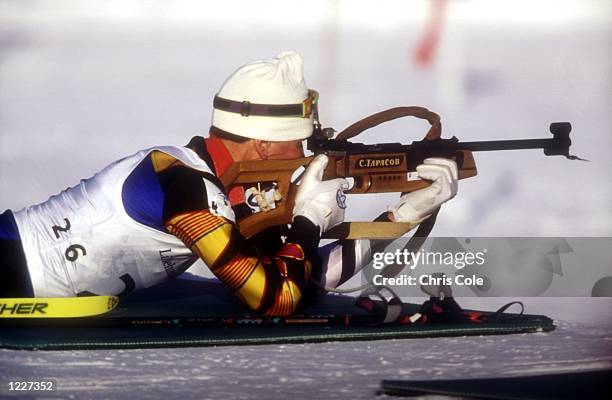 S 20 KM BIATHLON AT THE 1994 LILLEHAMMER WINTER OLYMPICS. TARASOV TAKES THE GOLD. Mandatory Credit: Chris Cole/ALLSPORT