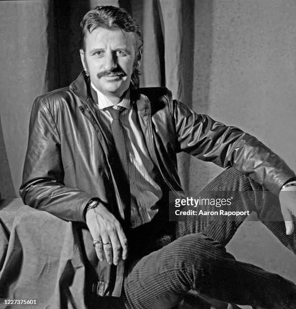 Ringo Starr poses for a"goodbye John" portrait in Los Angeles, California 1980.