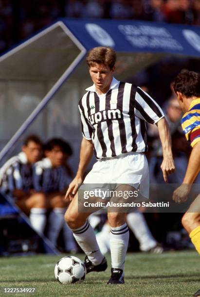 Stefan Reuter of Juventus in action during the Serie A 1991-92, Italy.