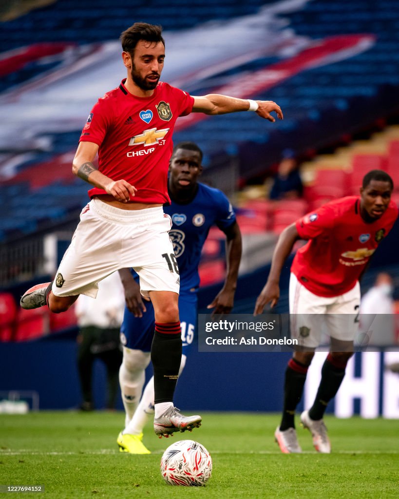 Manchester United v Chelsea - FA Cup: Semi Final