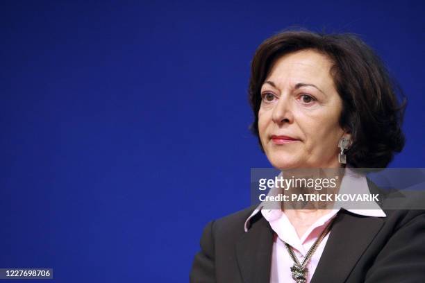 Anne-Marie Idrac, secrétaire d'Etat au Commerce extérieur pose le 26 mars 2008, lors d'une conférence de presse au centre de conférences Pierre...