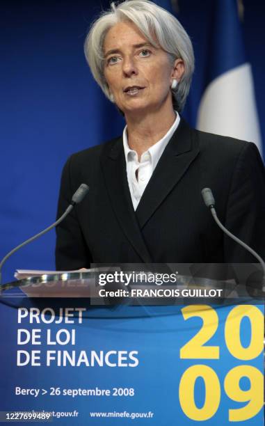 La ministre de l'Economie Christine Lagarde donne une conférence de presse afin de présenter le projet de loi de finances pour 2009 et le projet de...