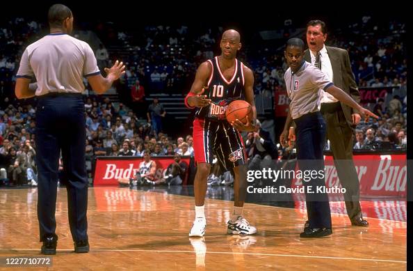 Rudy T Rockets Houston Rockets coach Rudy Tomjanovich and Sam Cassell arguing with ...