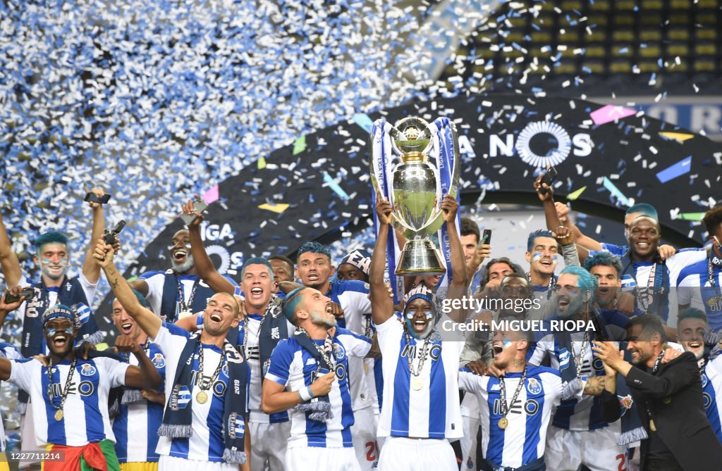 TOPSHOT-FBL-POR-LIGA-PORTO-MOREIRENSE
