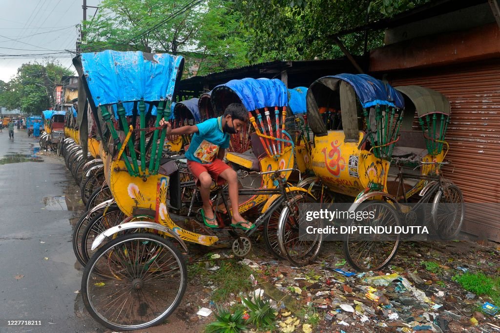 INDIA-HEALTH-VIRUS