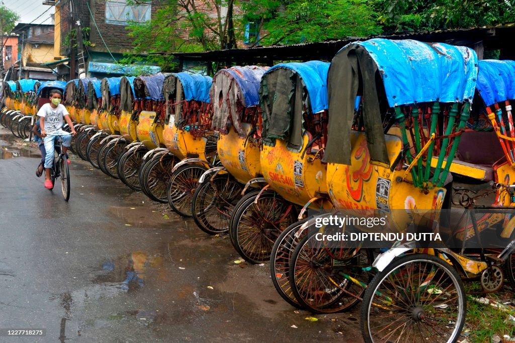 INDIA-HEALTH-VIRUS