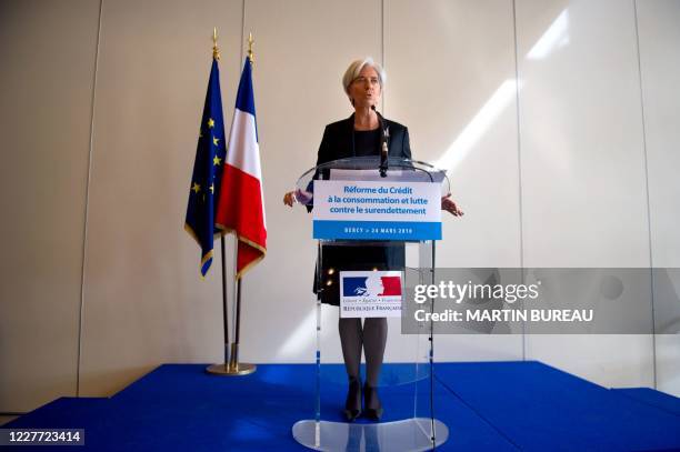 Christine Lagarde, ministre de l'Economie, de l'Industrie et de l'Emploi s'exprime le 24 mars 2009 à Paris, lors d'un point de presse sur le projet...