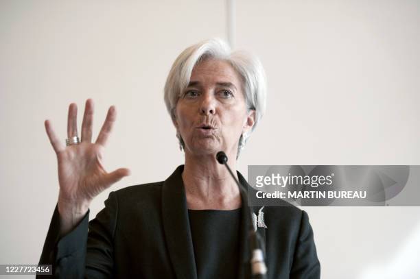 Christine Lagarde, ministre de l'Economie, de l'Industrie et de l'Emploi s'exprime le 24 mars 2009 à Paris, lors d'un point de presse sur le projet...