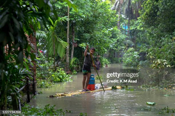 Fruit Tree Raft Banana Tree Raft Photos and Premium High Res Pictures - Getty Images