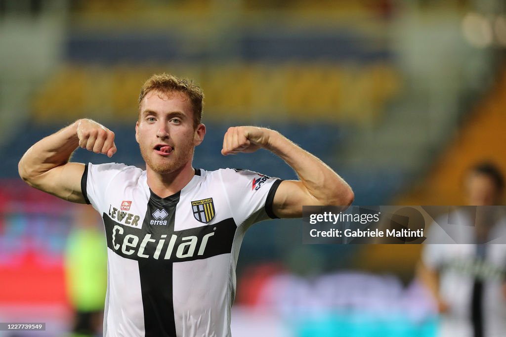 Parma Calcio v SSC Napoli - Serie A