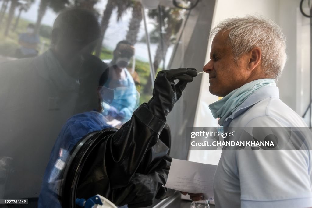 US-HEALTH-VIRUS-FLORIDA-TESTING