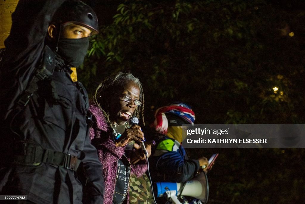 US-UNREST-PROTEST-POLICE