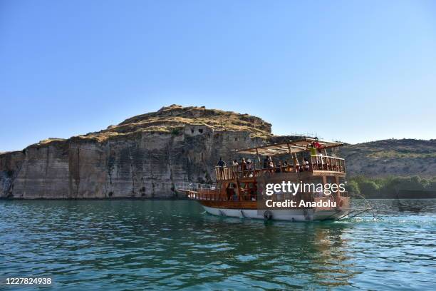 Rumkale also called as "The pearl of the Euphrates", having the least busy days due to the novel coronavirus pandemic, hosts visitors after the...