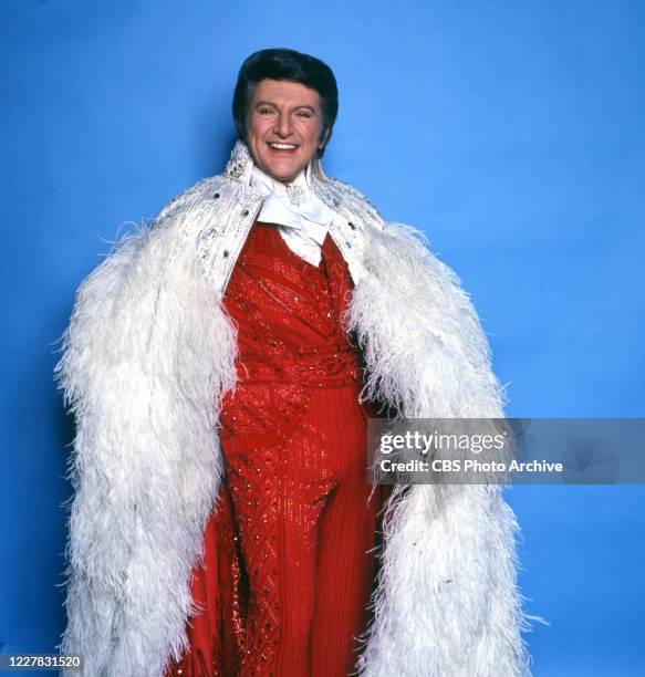 Liberichi 1,444 Liberace Photos Stock Photos, High-Res Pictures, and Images ...