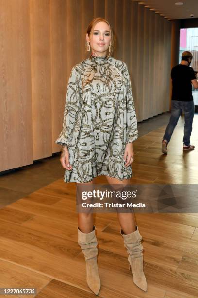 Liza Waschke attends the photocall and premiere of the horror movie "Rapunzels Fluch" at UCI Luxe Mercedes Platz on July 31, 2020 in Berlin, Germany.