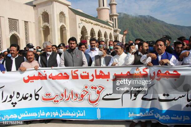 Chairman Kashmiri Committee of National Assembly of Pakistan Shehriyar Khan Afridi along with members and Prime Minister Pakistani administrated...