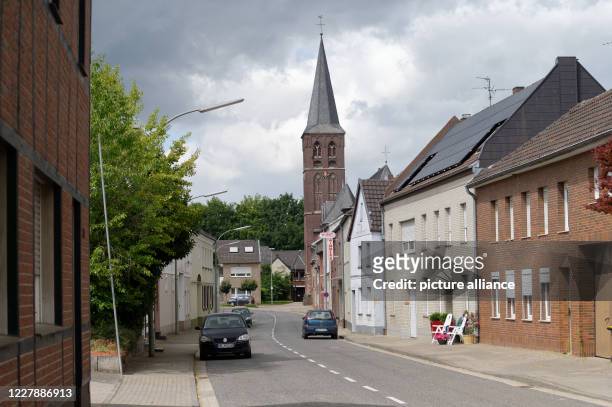 July 2020, North Rhine-Westphalia, Keyenberg: View into the Borschemicher Str. In the brown coal village Keyenberg. The village will give way to the...