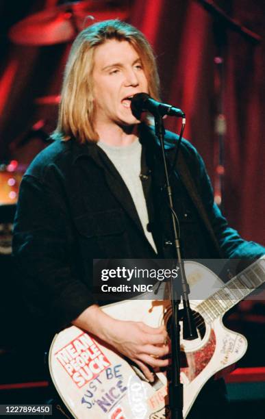 Episode 842 -- Pictured: John Rzeznik of the musical guest Goo Goo Dolls performs on January 16, 1996 --