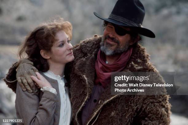 Canon City, CO Lisa Pelikan, Warren Oates appearing in the ABC tv movie 'True Grit: A Further Adventure'.