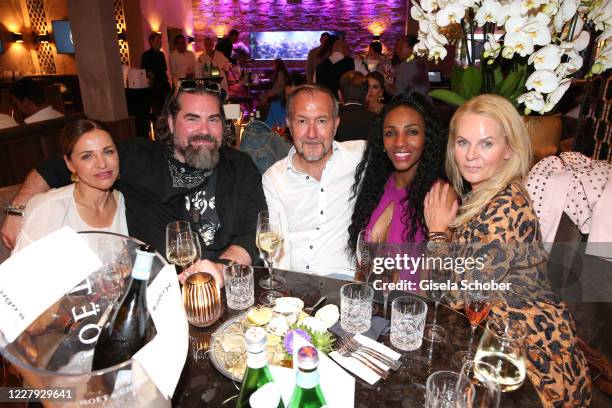 Layla Mathias Mathias Scheffel Photos and Premium High Res Pictures - Getty Images