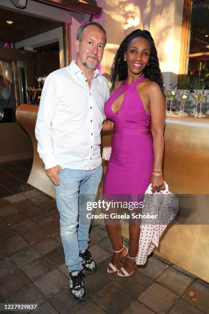 Layla Mathias Mathias Scheffel Photos and Premium High Res Pictures - Getty Images