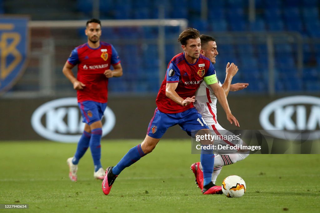 FC Basel v Eintracht Frankfurt - UEFA Europa League Round of 16: Second Leg