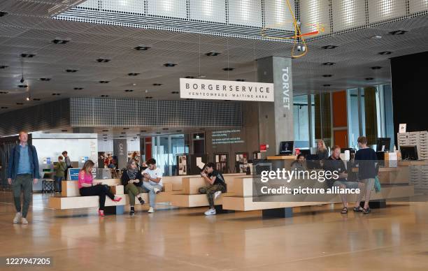 July 2020, Denmark, Aarhus: View into the waiting area of the Bürgeramt in DOKK1. Photo: Jörg Carstensen/dpa