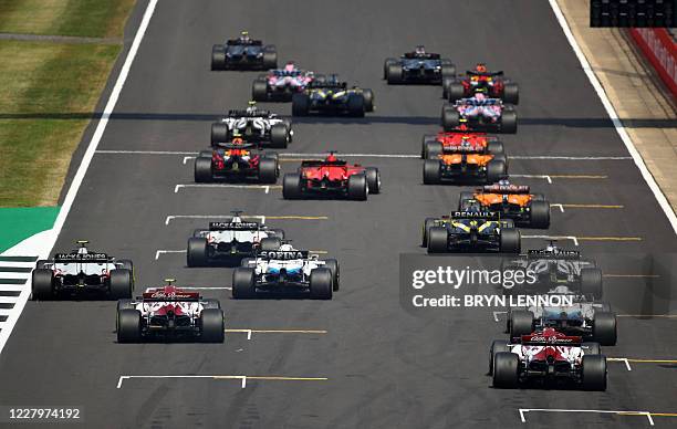 Car Racing Starting Starting Race Car Photos and Premium High Res Pictures - Getty Images