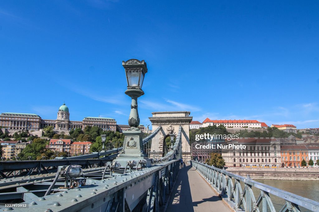 Daily Life In Budapest